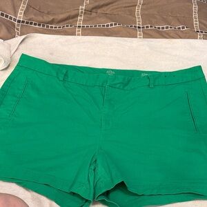 a.n.a Vibrant Green High Waist Shorts